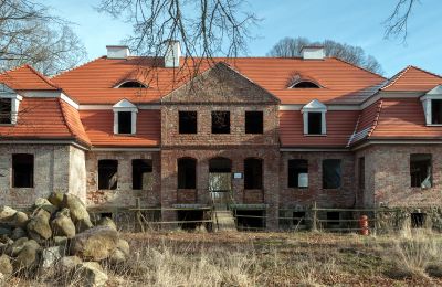 "Pałacyk Plus" - Boom for castles and mansions on the Polish real estate market?, Photo 1