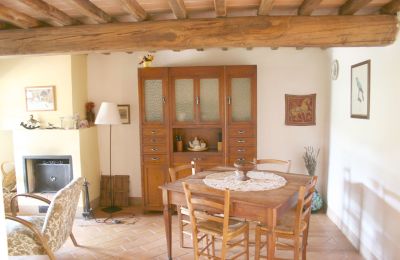 Country House for sale Arezzo, Tuscany:  RIF2262-lang21#RIF 2262 Essbereich mit Kamin