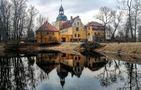 Straupe, Lielstraupes pils - Lielstraupe castle in Latvia