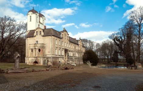  - Palace in Schermcke, Börde District