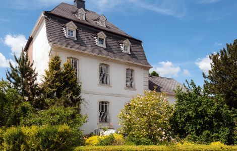 Nunkirchen, Losheimer Straße - Listed Buildings in Saarland: Old Villa