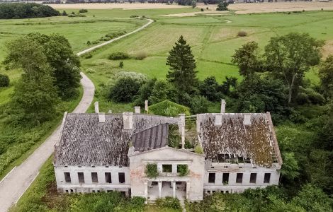 Budry, Dąbrówka - Manors in Northeast Poland: Dąbrówka