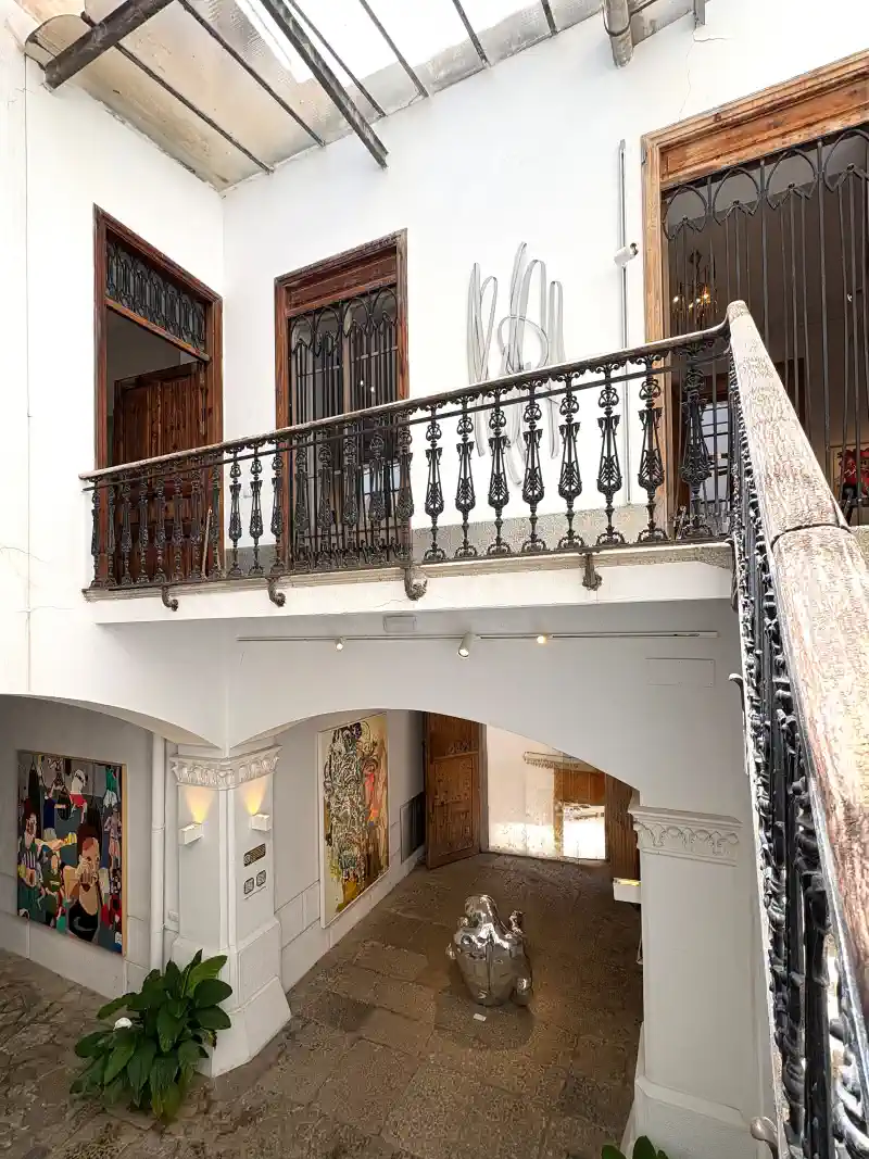 Courtyard Art Palace