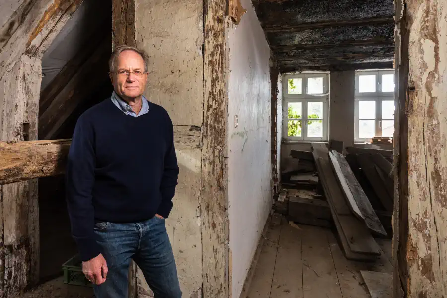 Manor house broker Manfred Achtenhagen