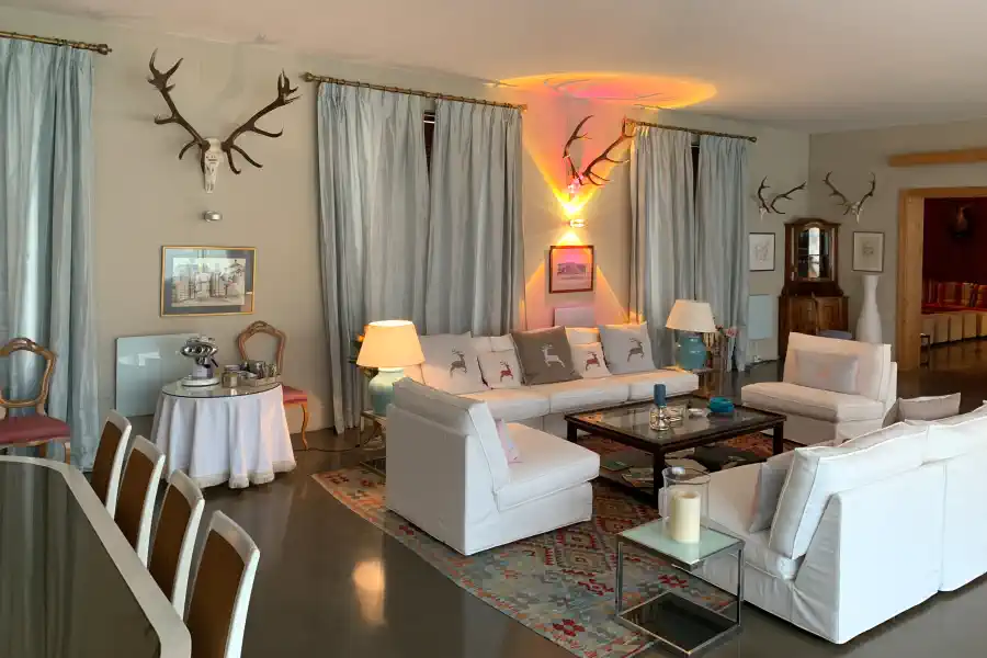 Heating with infrared in a castle