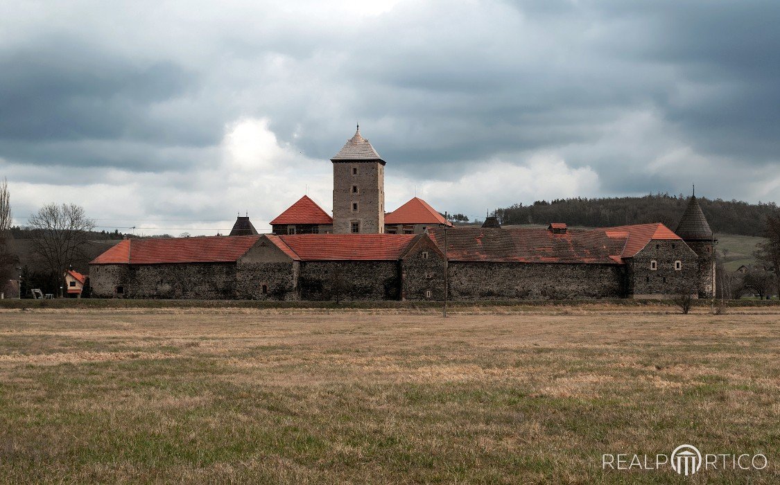 Moated Castle in Švihov, Švihov