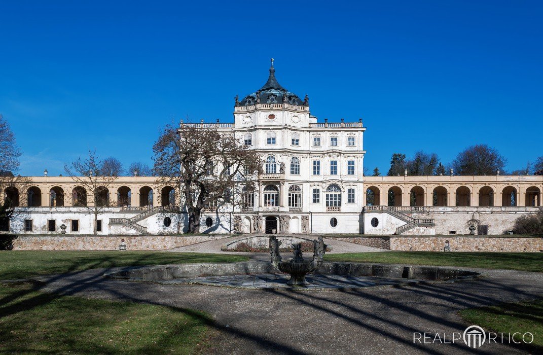 Palace in Ploskovice, Ploskovice