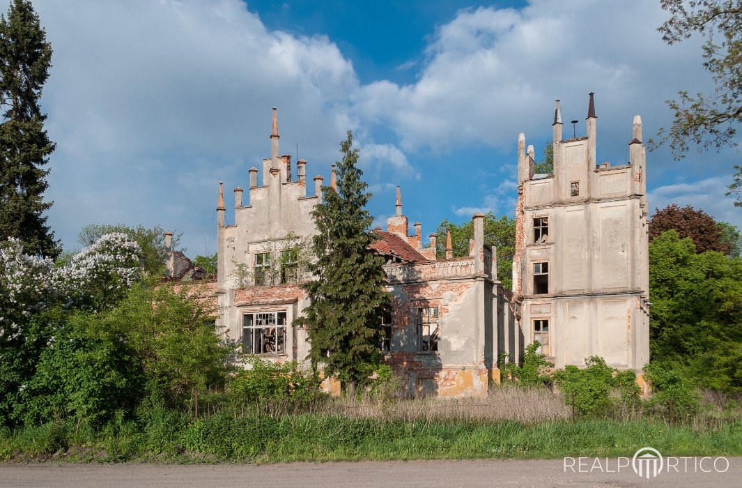 Manor in Rożnów, Opole, Rożnów