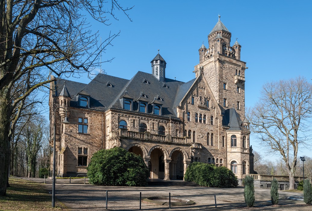 Castles and villas in Rhineland-Palatinate: Waldthausen, Mainz