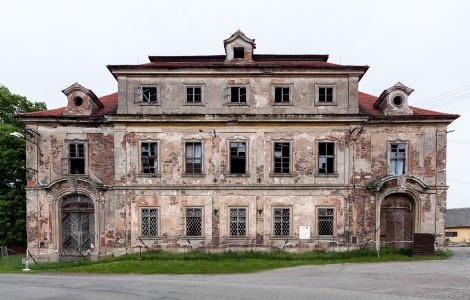  - Palace in Cebiv