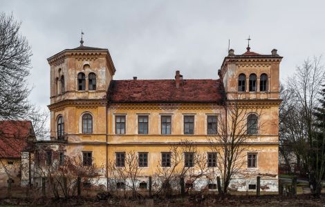  - Manor in Nový Čestín