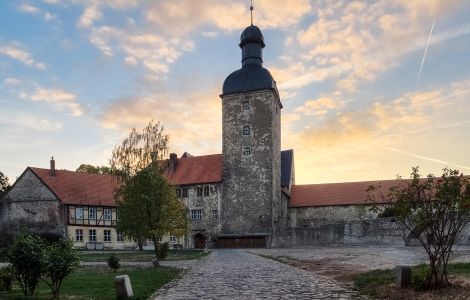  - Castle in Zilly