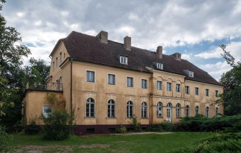 Nadrensee, Dorfstraße - Manor in Nadrensee