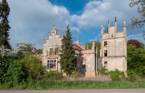  - Manor in Rożnów, Opole