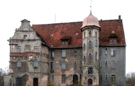 Bützow, Schloßplatz - Bützow Castle Mecklenburg-Western Pomerania