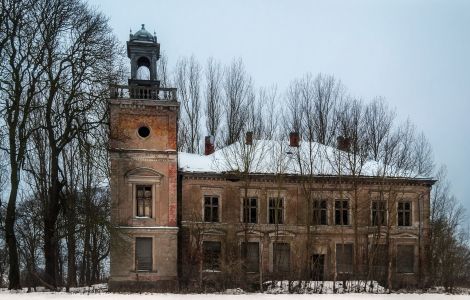 Saatel, Parkstraße - Manor in Saatel, Vorpommern-Rügen District