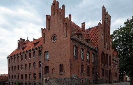  - Development properties: Historic school in Pomerania