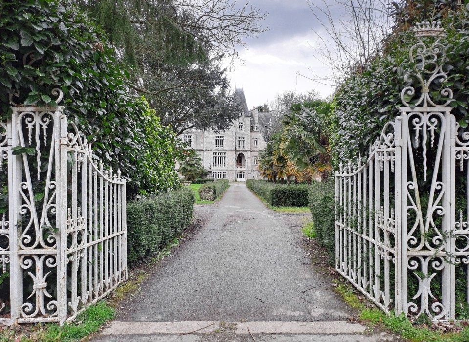 Manors of Brittany: Château du Val-Bouan, Planguenoual