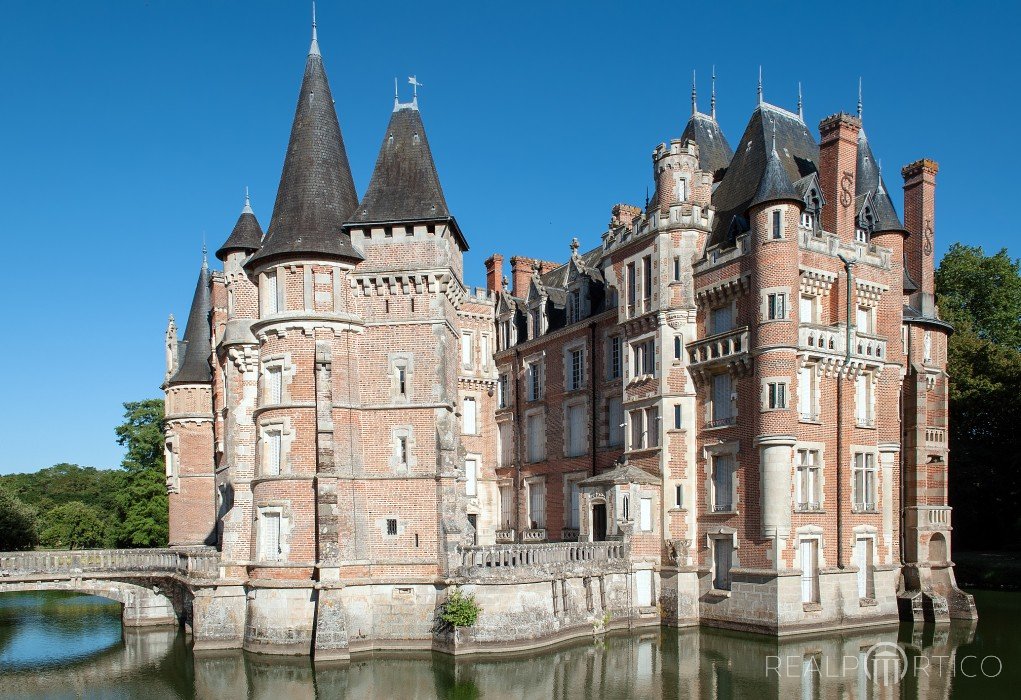 Loire Castles: Château de Combreux, Combreux