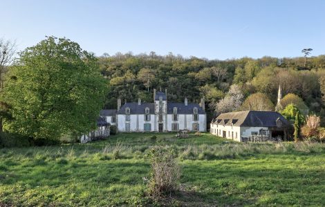 Pléneuf-Val-André, Château de Nantois - Castles in Brittany: Château de Nantois