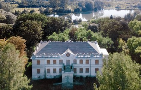  - Neo-Renaissance palace in the south of Warsaw