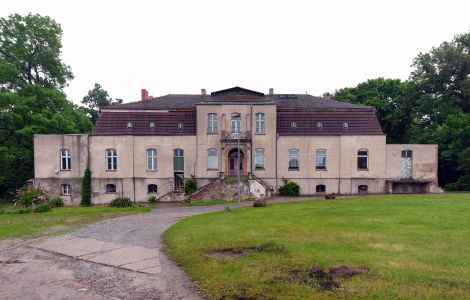 Grünow, Dorfstraße - Manor in Grünow Uckermark