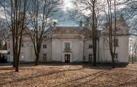 Mełgiew, Podzamcze - Old Mansion in Mełgiew-Podzamcze