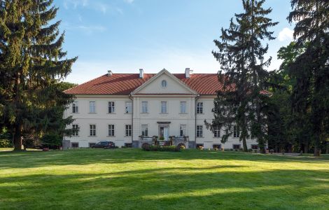  - Manor houses in former East Prussia: Nakomiady
