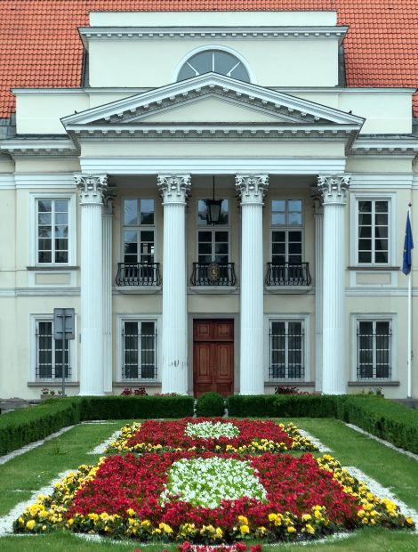 Warszawa, ul. Senatorska - Mniszech Palace in Warsaw
