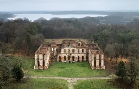 /pp/cc_by_nc_nd/thumb-schloss-finckenstein-polen-realportico.jpg