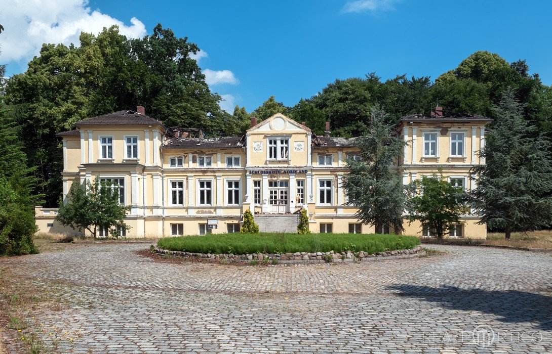 Manor in Groß Potrems, formerly "Schlosshotel Nordland", Groß Potrems