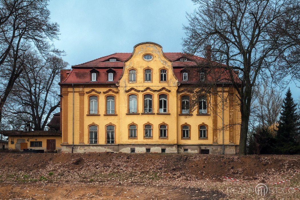Manor in Salsitz, Salsitz