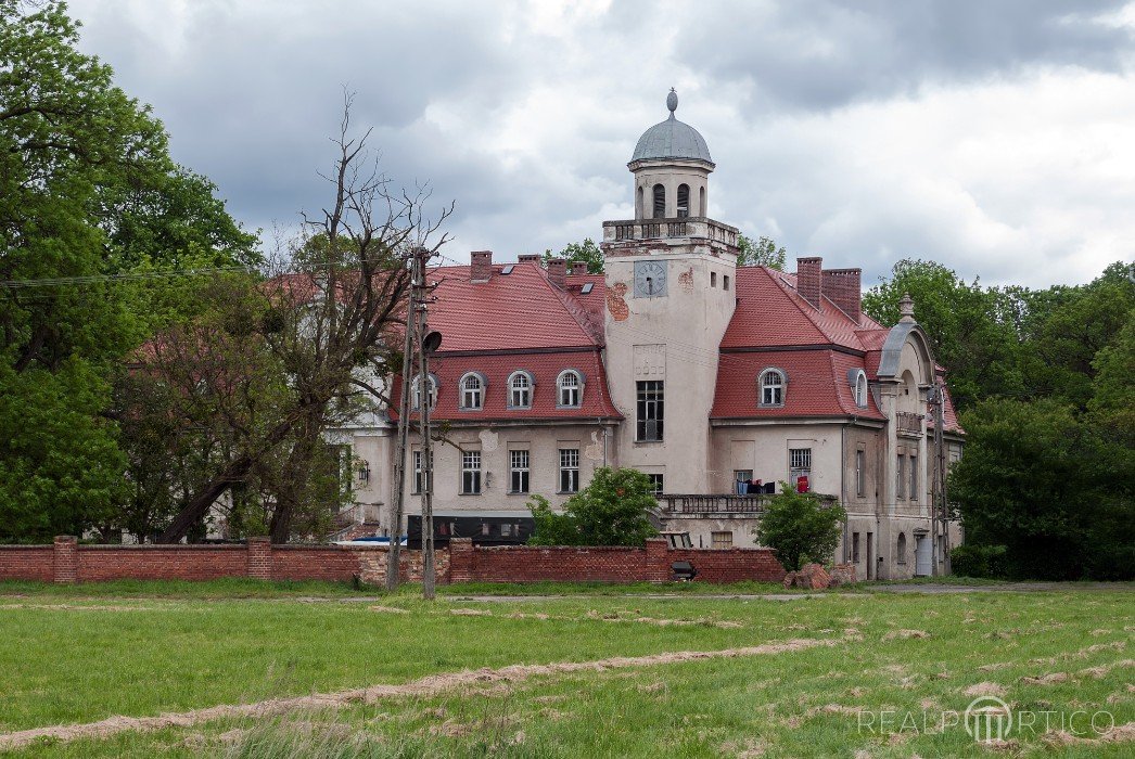 Manor in Wronów, Wronów