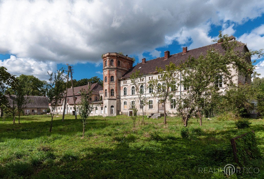 Manor in Cecenowo, Cecenowo