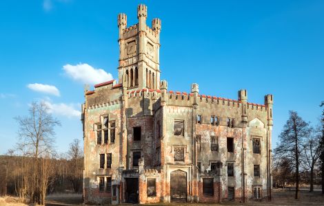 Český Rudolec, Zamek - Ruined Castle in Český Rudolec, Bohemia