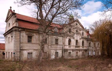 Poláky, Zamek - Manor in Poláky