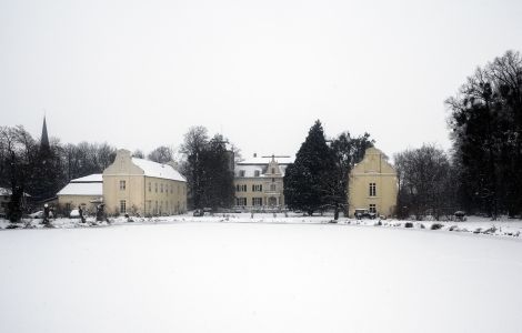 Euskirchen, Burg Flamersheim - Flamersheim Palace in Euskirchen