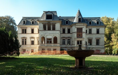 Tangerhütte, Altes Schloss - Tangerhütte: The old Palace in 2017