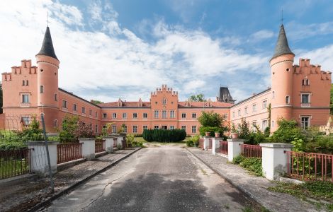 Gusow, Schloßstraße - Palace in Gusow