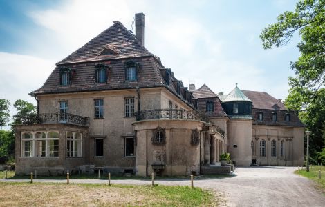 /pp/cc_by_nc_sa/thumb-deutschland-brandenburg-marquardt-schloss.jpg