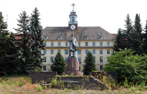 Wünsdorf, haus der offiziere -  Military Sport School in Wünsdorf - occupied by the soviet forces after the Second World War