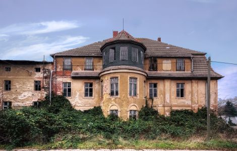  - Saxony: Manor House in Ammelgoßwitz