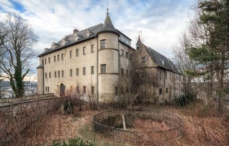 Lichtenstein/Sachsen, Schloßallee - Palace in Lichtenstein (Saxony)