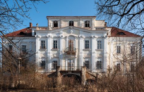  - Palace in Křemýž