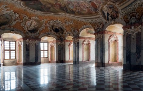  - Lubiąż Abbey: Refectory after restauration