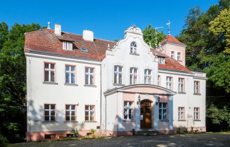  - Manor in Witosław