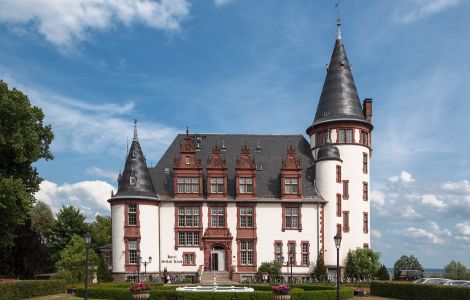 Klink, Schloßstraße - Castle Hotel in Klink, Mecklenburg Lakes