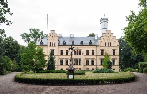 Kropstädt, Weddiner Weg - Castle Kropstädt - District Wittenberg, Saxony-Anhalt