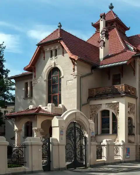 Art Nouveau properties