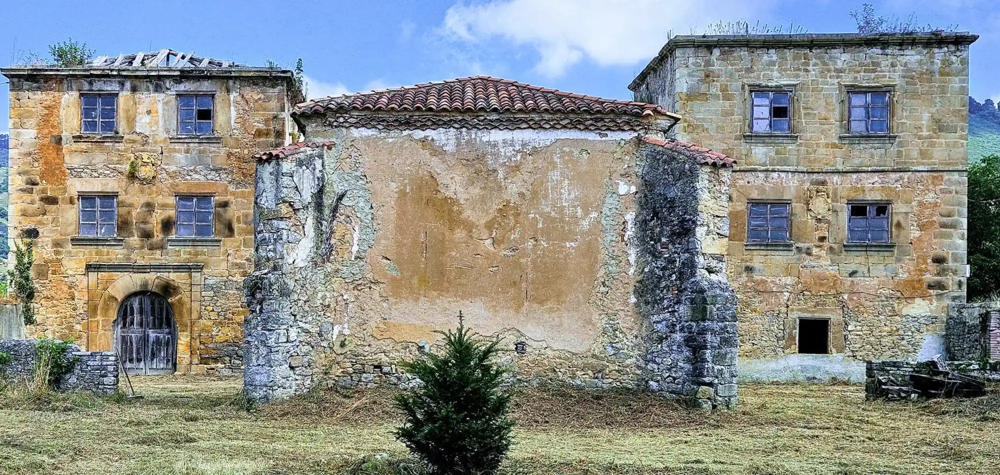 16th-Century Country Palace on the Camino de Santiago - Restoration project, Spain